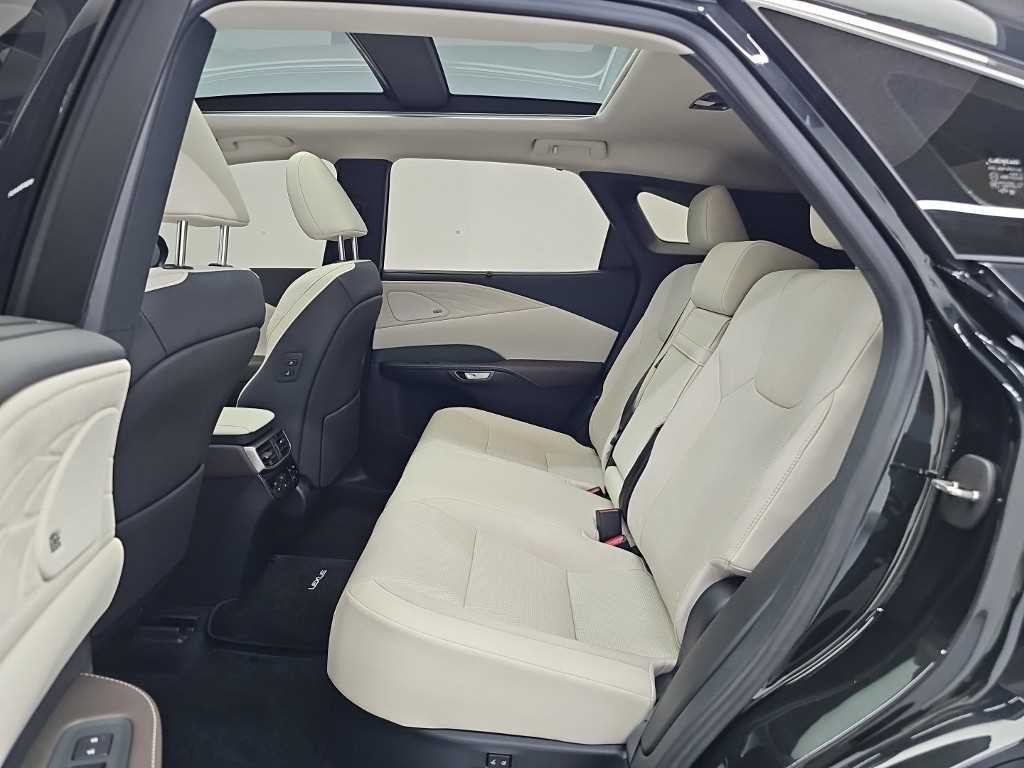 렉서스 RX RX 450h(5세대) 럭셔리 이미지 12
