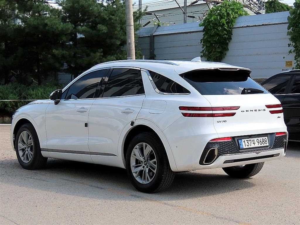 제네시스 GV70 2.5T 가솔린 AWD 기본형 이미지 3