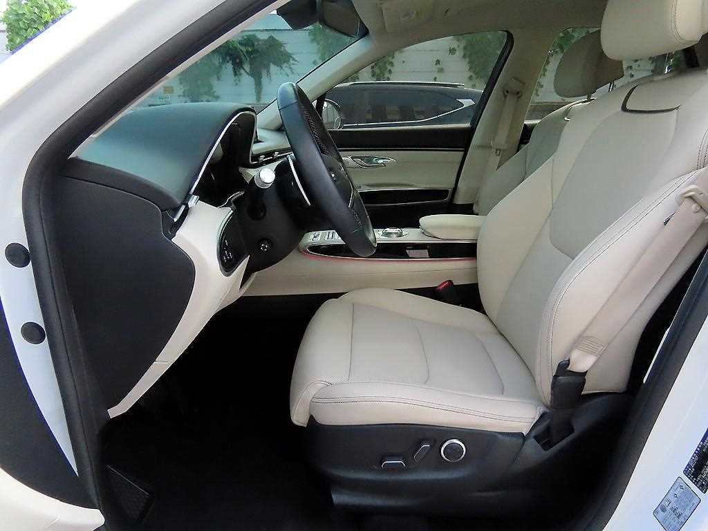 제네시스 GV70 2.5T 가솔린 AWD 기본형 이미지 5