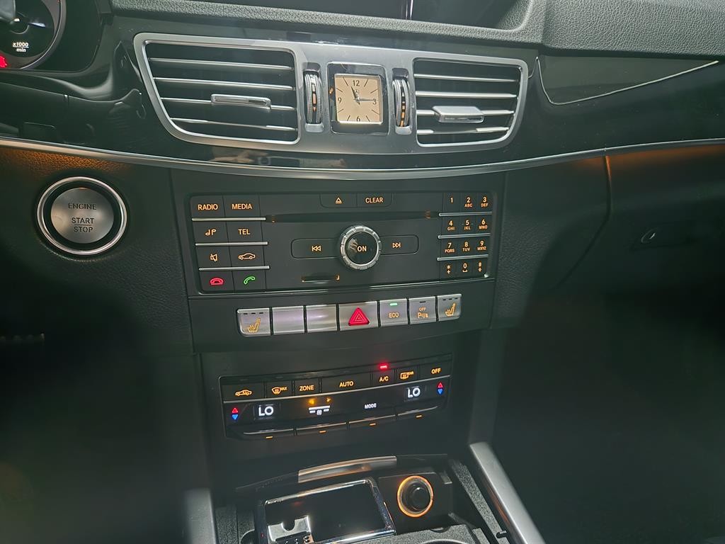 벤츠 E 클래스 E-클래스 W212 E220 블루텍 아방가르드 이미지 12