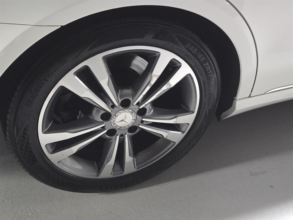 벤츠 E 클래스 E-클래스 W212 E220 블루텍 아방가르드 이미지 5