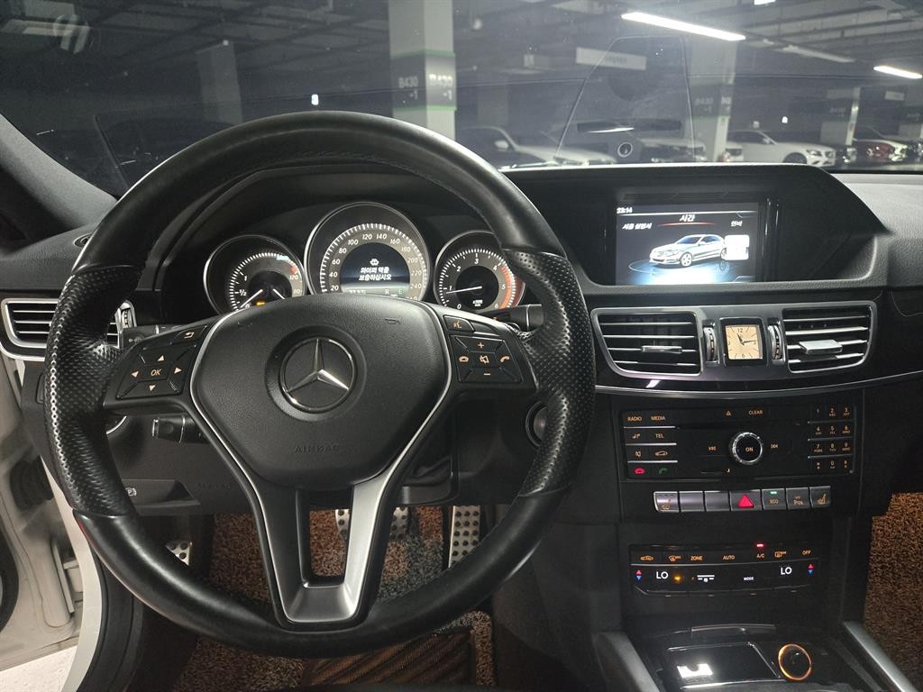 벤츠 E 클래스 E-클래스 W212 E220 블루텍 아방가르드 이미지 7