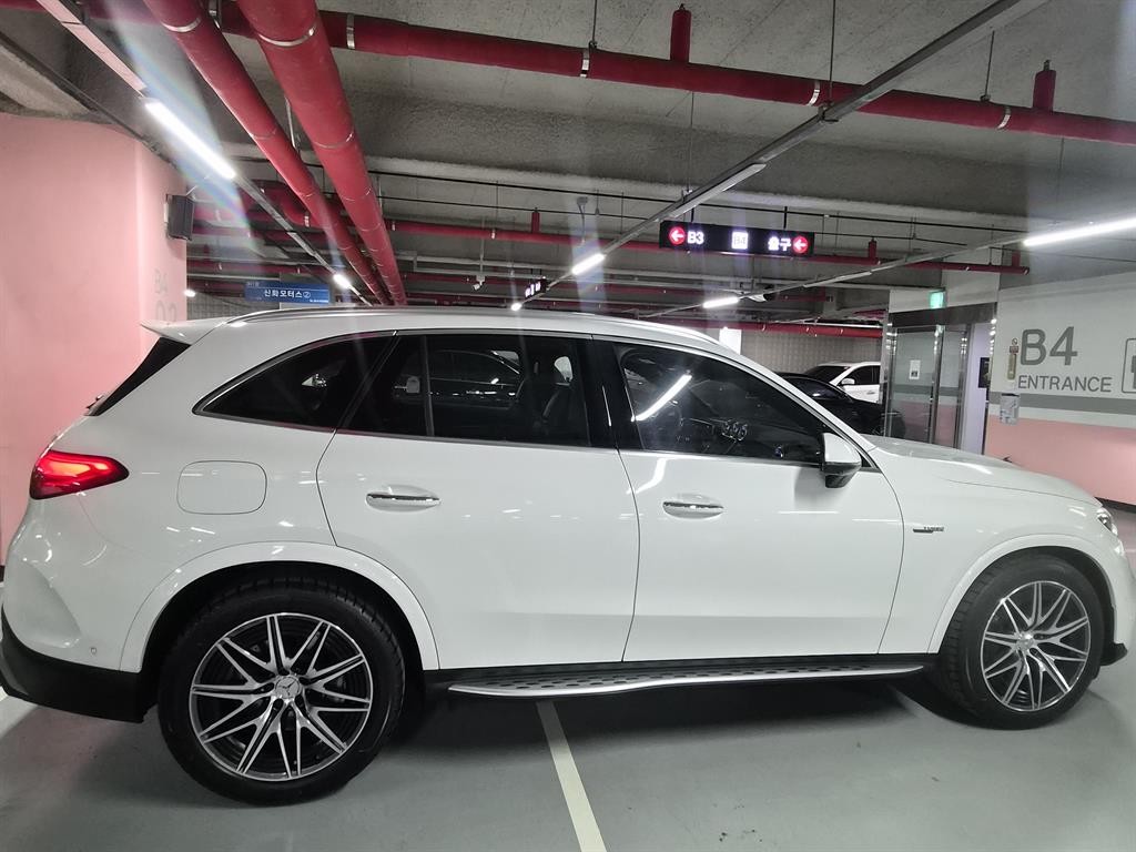 벤츠 GLC 클래스 GLC클래스 X254 AMG GLC 43 4MATIC 이미지 5