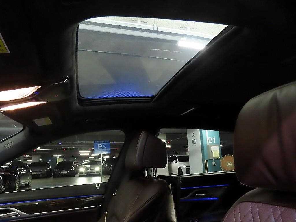 BMW 7시리즈 7시리즈 (G11) 740Li xDrive 디자인 퓨어 엑설런스 이미지 16