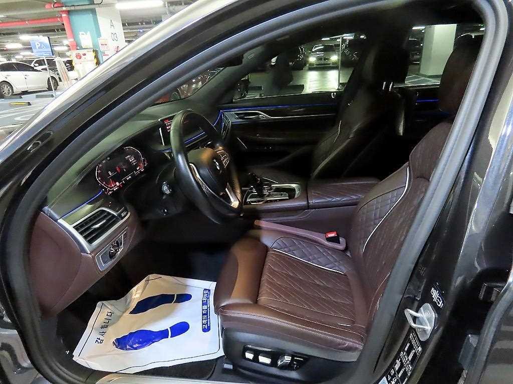 BMW 7시리즈 7시리즈 (G11) 740Li xDrive 디자인 퓨어 엑설런스 이미지 6