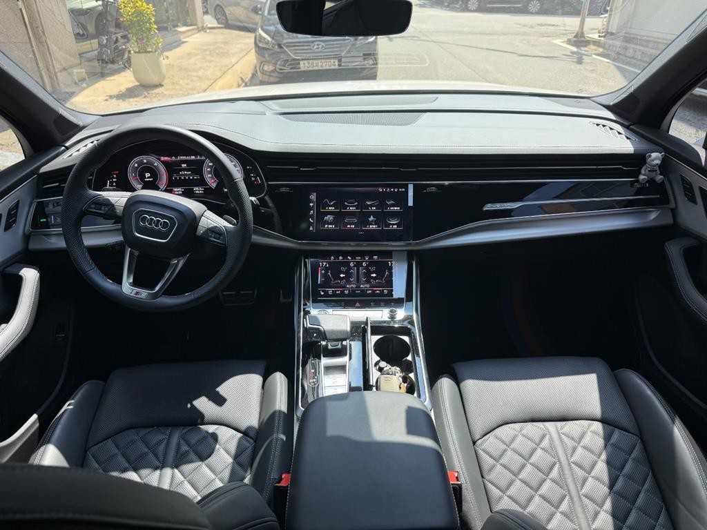 아우디 Q7 Q7 (4M) 50 TDI 콰트로 프리미엄 이미지 6