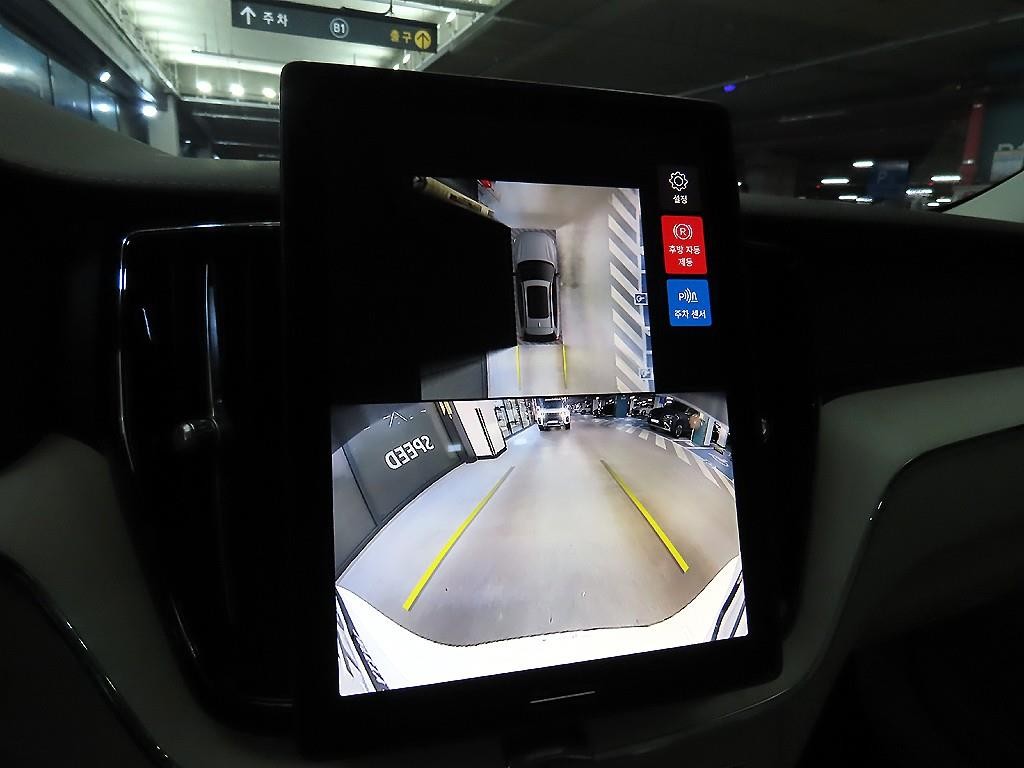 볼보 XC60 XC60(2세대) B6 AWD 울트라 브라이트 이미지 13