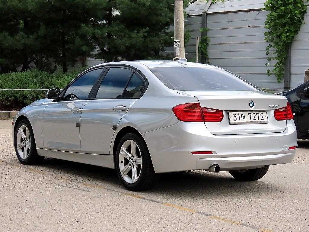 BMW 3시리즈 3시리즈 (F30) 320i 이미지 3