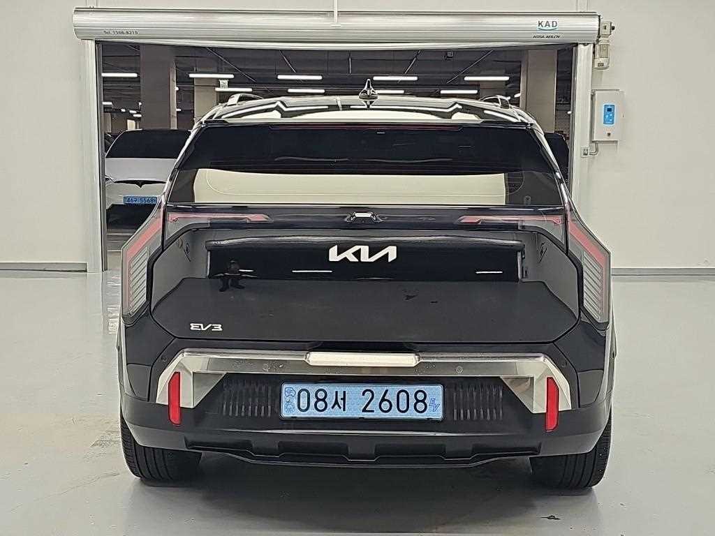 기아 EV3 롱레인지 2WD 어스 이미지 3