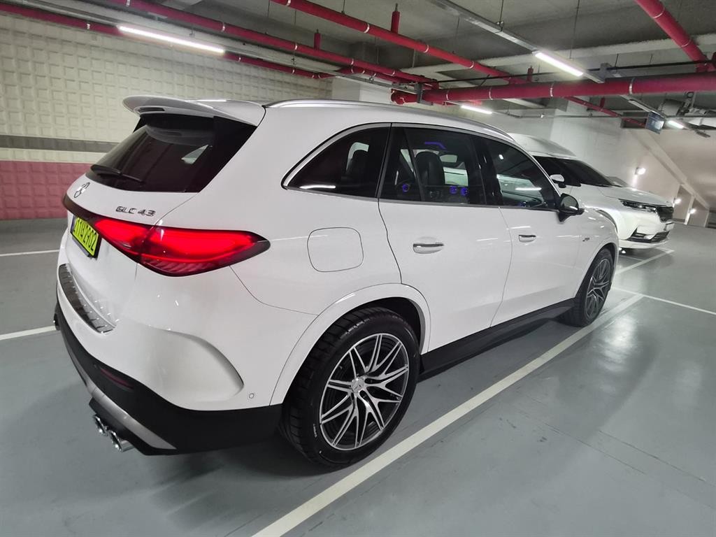 벤츠 GLC 클래스 GLC클래스 X254 AMG GLC 43 4MATIC 이미지 3
