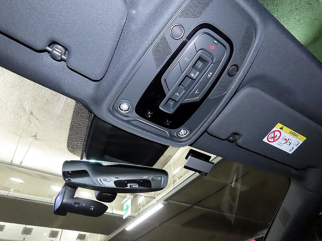 아우디 Q8 55 TFSI 콰트로 프리미엄 이미지 14