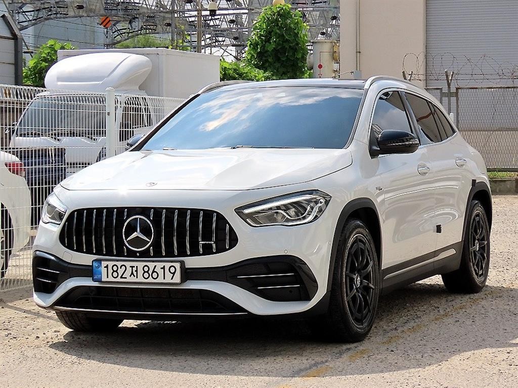 벤츠 GLA 클래스 GLA클래스 H247 GLA45 AMG 4MATIC + 이미지 2