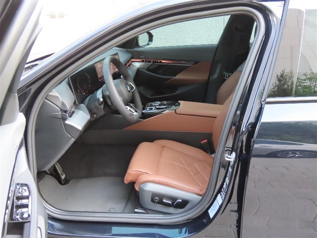 BMW 5시리즈 5시리즈 (G60) 530i xDrive M 스포츠 이미지 13