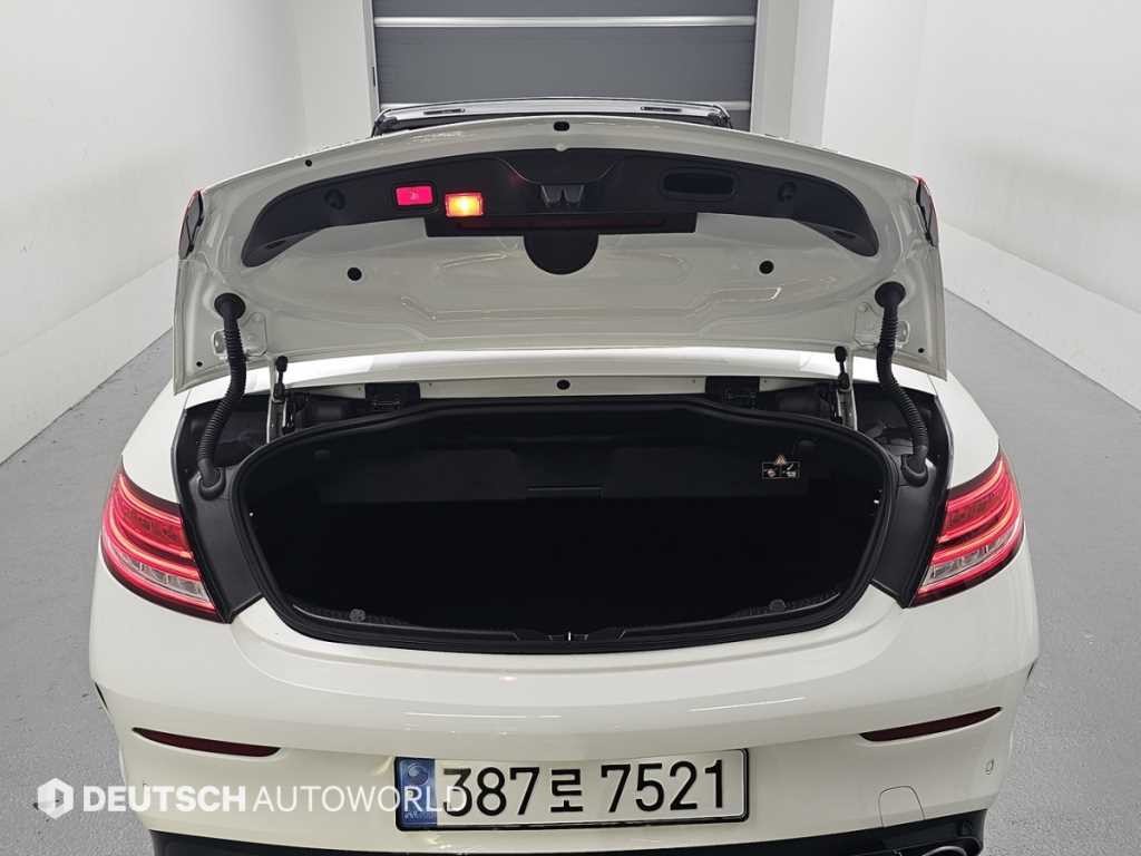 벤츠 C 클래스 C클래스 W205 C43 AMG 4MATIC 카브리올레 이미지 18