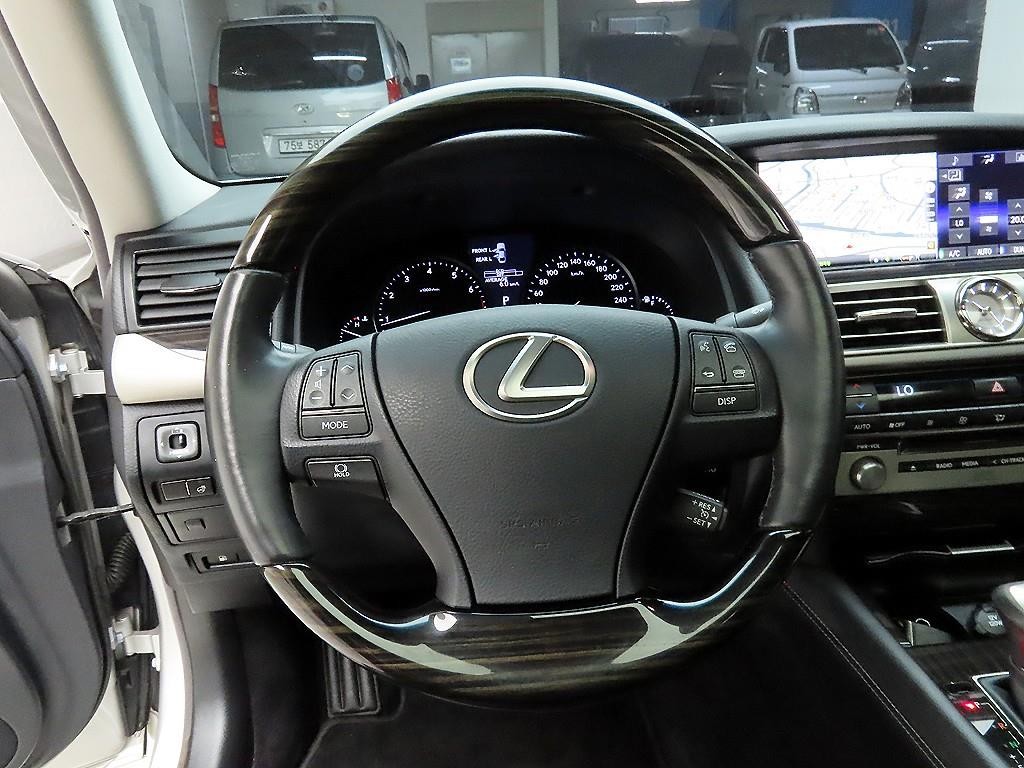 렉서스 LS LS460 슈프림 이미지 7