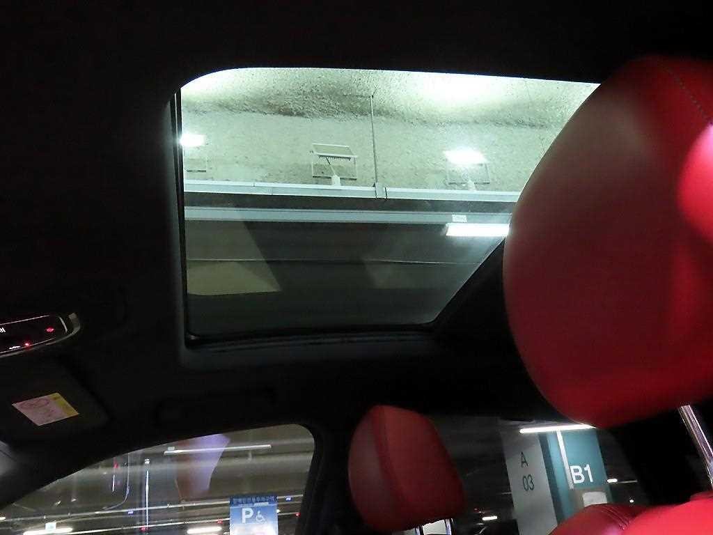 아우디 SQ5 SQ5 (FY) 3.0 TFSI 콰트로 스포트백 이미지 15