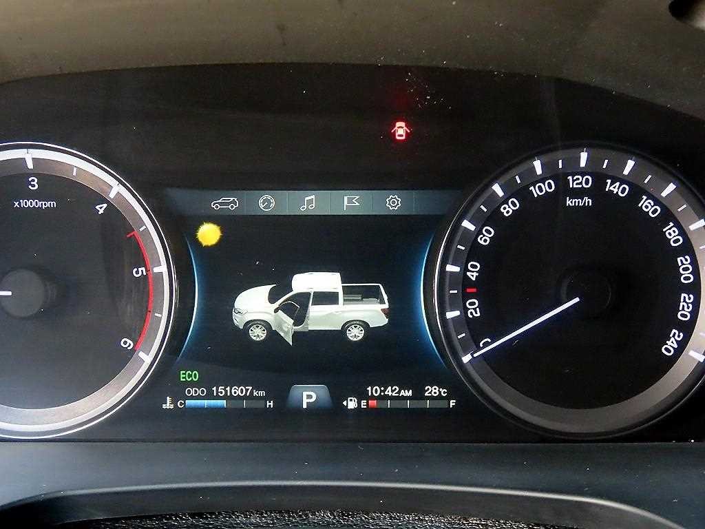 KG모빌리티(쌍용) 렉스턴 렉스턴 스포츠 칸 디젤 2.2 4WD 5링크 다이나믹 에디션 이미지 9