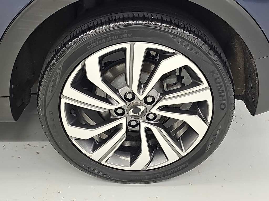 KG모빌리티(쌍용) 티볼리 베리 뉴 티볼리 2WD 디젤 1.6 V5 이미지 20