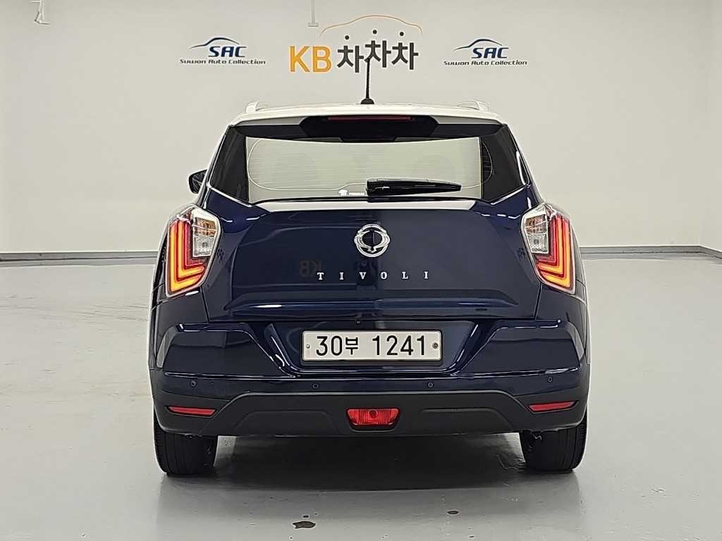 KG모빌리티(쌍용) 티볼리 베리 뉴 티볼리 2WD 디젤 1.6 V5 이미지 3