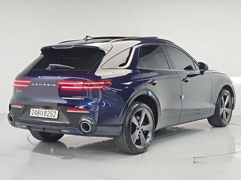 제네시스 GV70 2.5T 가솔린 2WD 스포츠 이미지 4