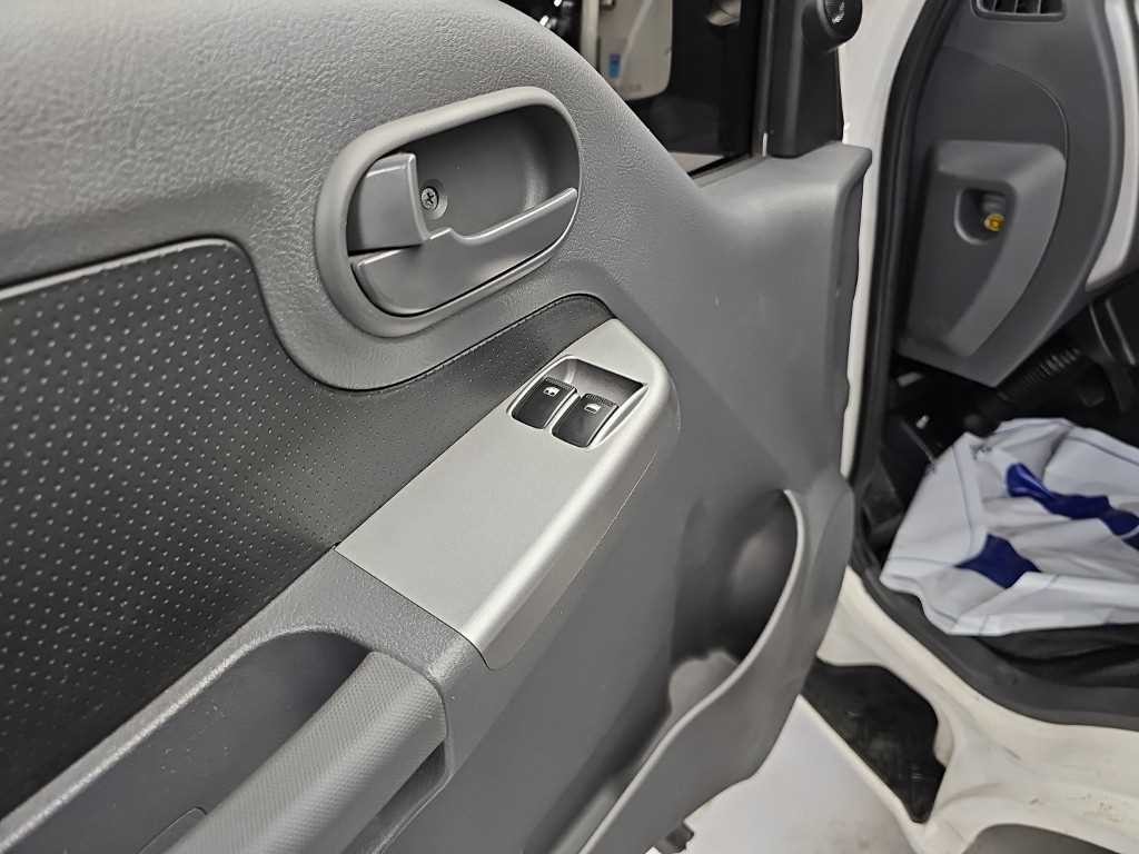 소형화물 카고(소형) [카고]봉고3 (LPG2.5터보) 1.2톤/표준캡/초장축/2WD GLS 이미지 15