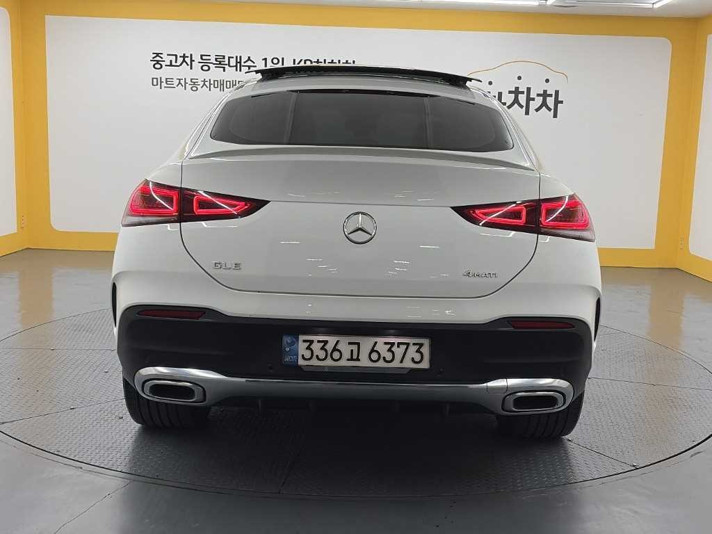 벤츠 GLE 클래스 GLE 클래스 W167 GLE 400d 4MATIC 쿠페 이미지 3