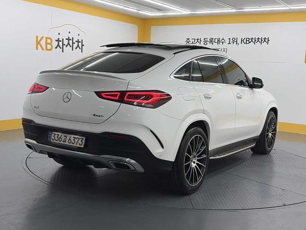 벤츠 GLE 클래스 GLE 클래스 W167 GLE 400d 4MATIC 쿠페 이미지 4
