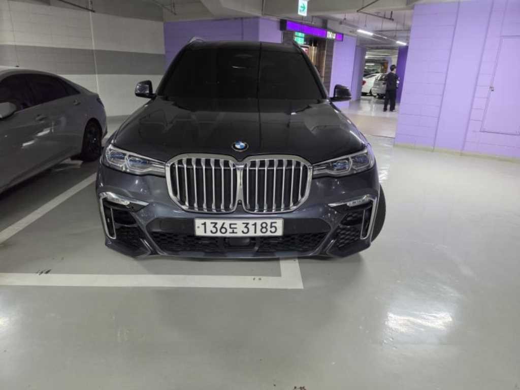 BMW X7 X7 (G07) xDrive 30d M 스포츠 6인승 이미지 1