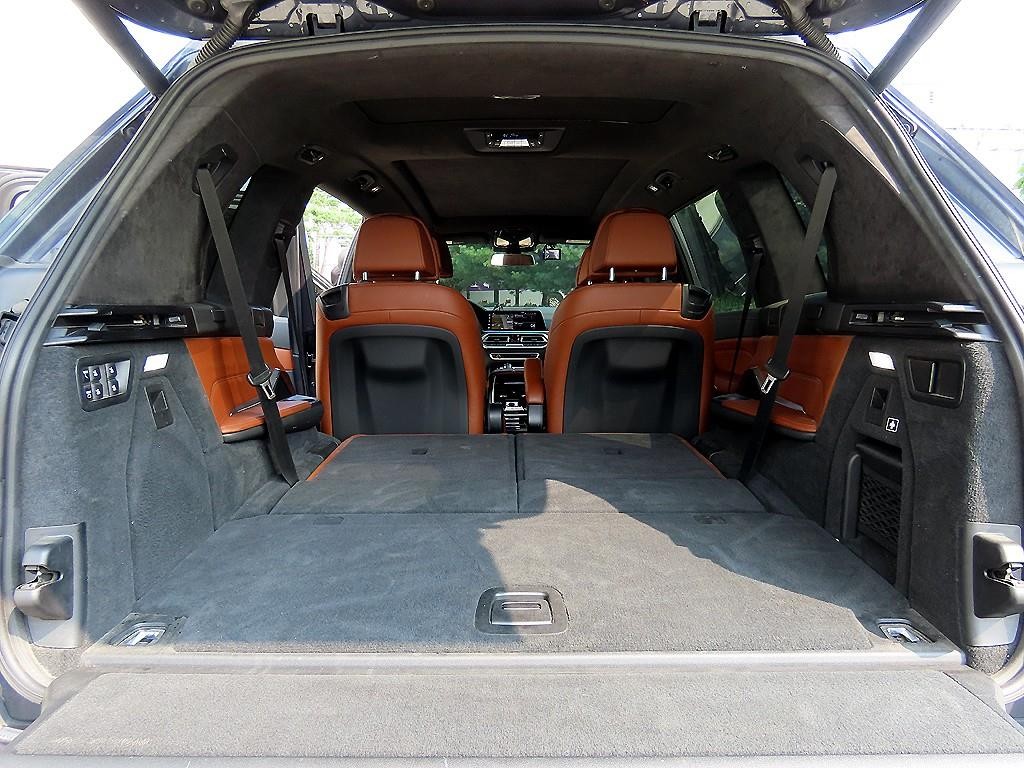 BMW X7 X7 (G07) xDrive 30d M 스포츠 6인승 이미지 14