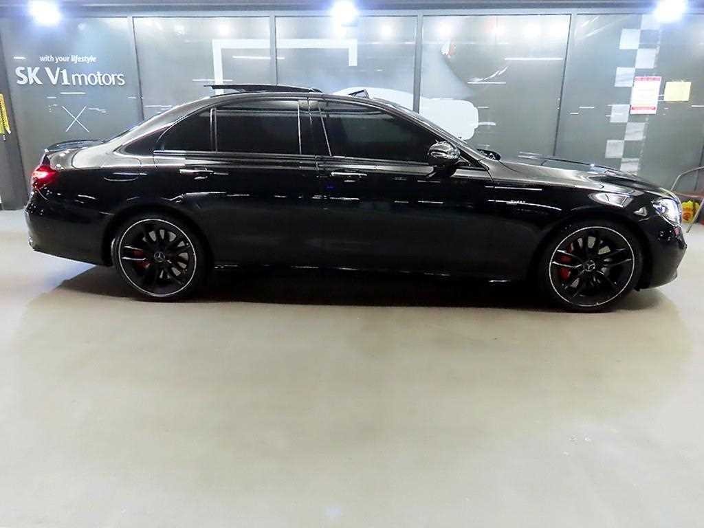 벤츠 E 클래스 E-클래스 W213 E53 AMG 4MATIC+ 이미지 3