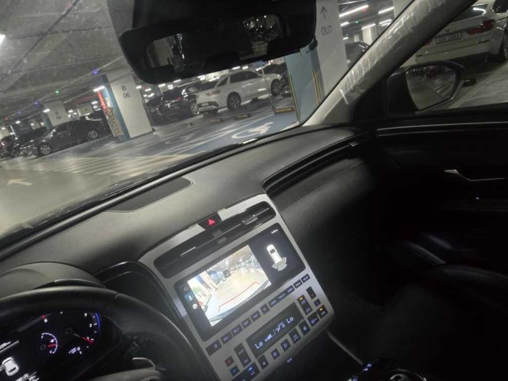 현대 투싼 투싼 (NX4) 디젤 2.0 2WD 모던 이미지 16