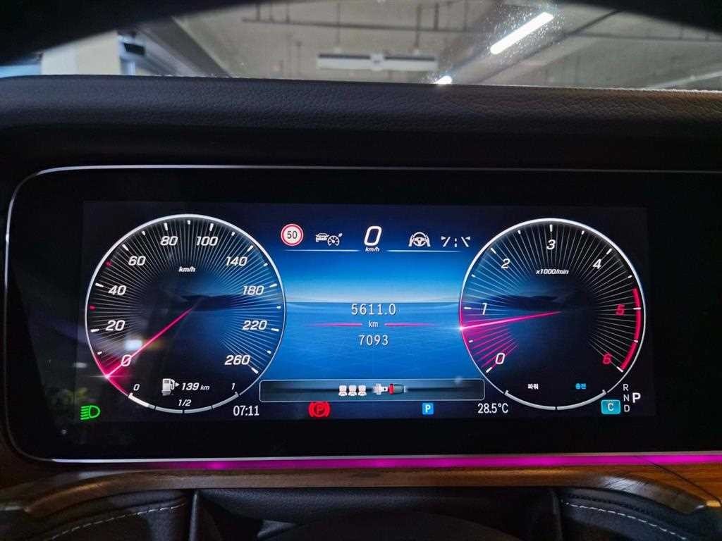 벤츠 G 클래스(G 바겐) G클래스 W465 G450 d 이미지 9