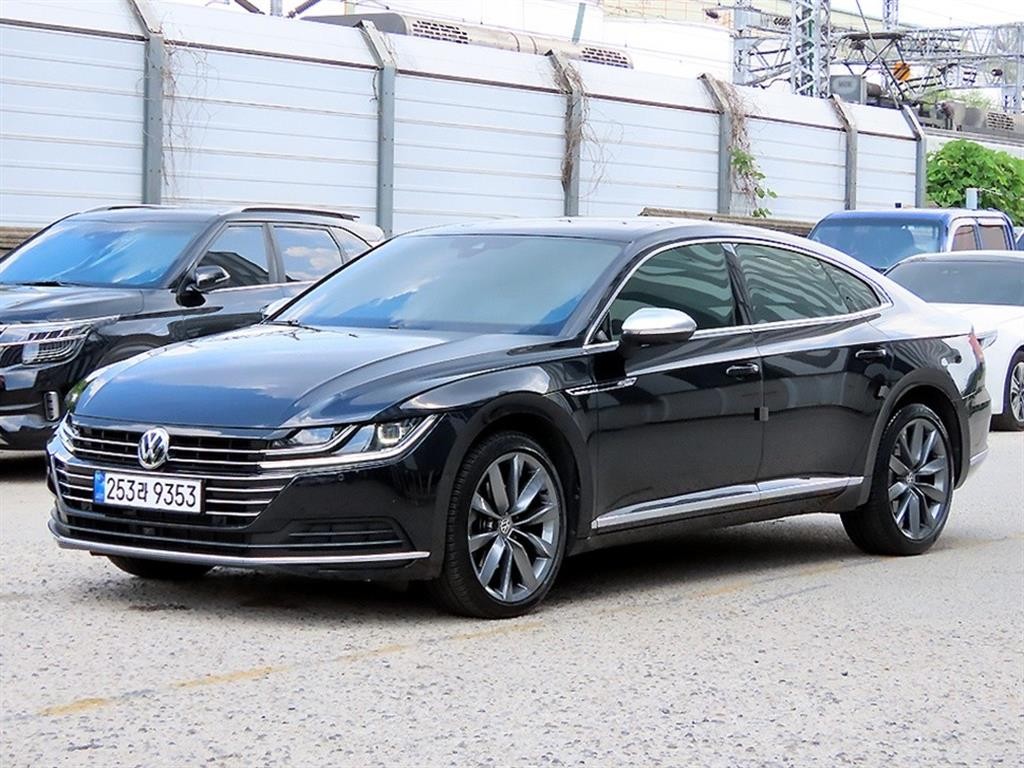 폭스바겐 아테온 2.0 TDI 엘레강스 프레스티지 4모션 이미지 2