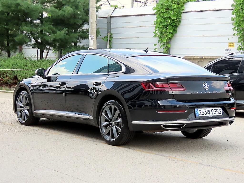 폭스바겐 아테온 2.0 TDI 엘레강스 프레스티지 4모션 이미지 3