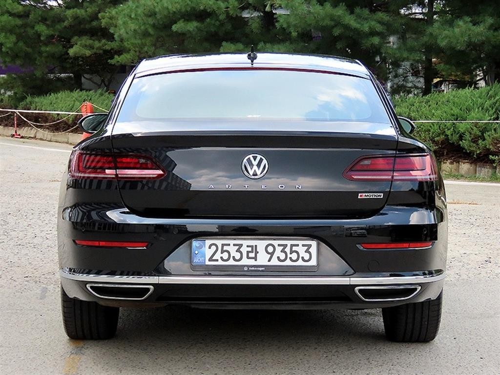 폭스바겐 아테온 2.0 TDI 엘레강스 프레스티지 4모션 이미지 4