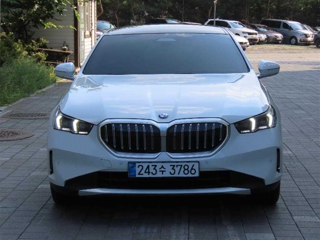 BMW 5시리즈 5시리즈 (G60) 530i xDrive 기본형 이미지 1