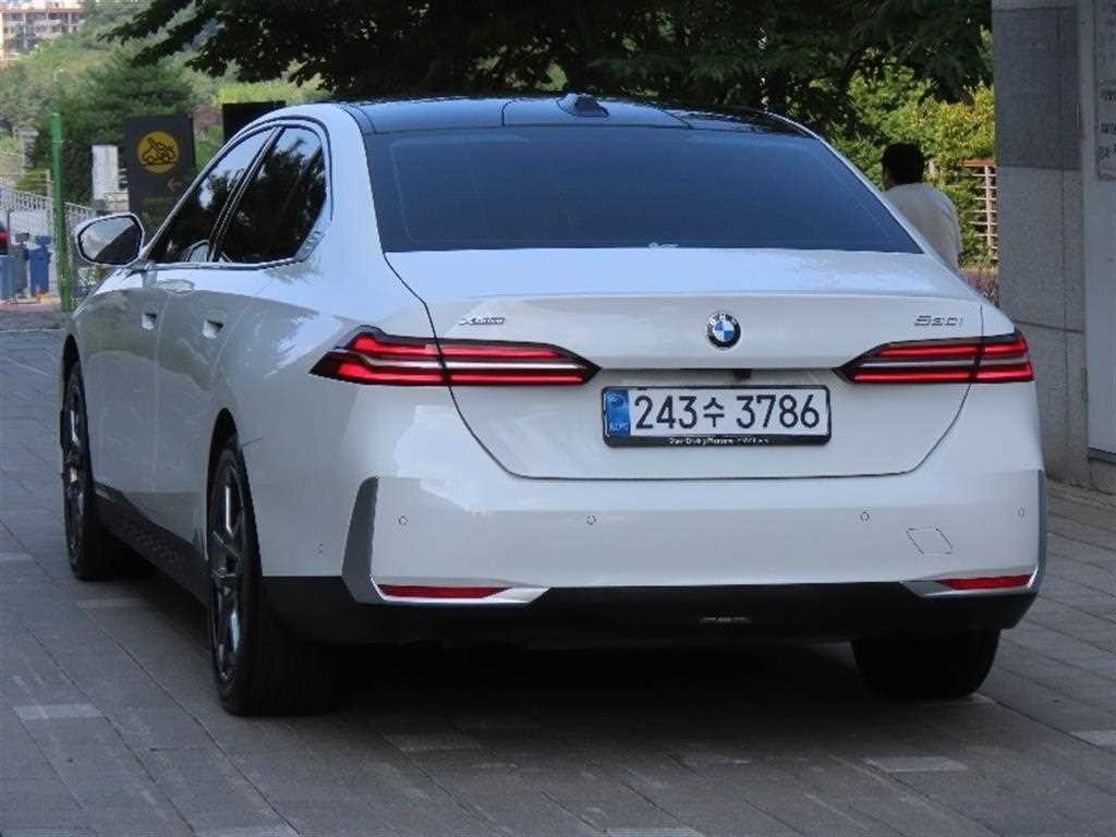 BMW 5시리즈 5시리즈 (G60) 530i xDrive 기본형 이미지 4