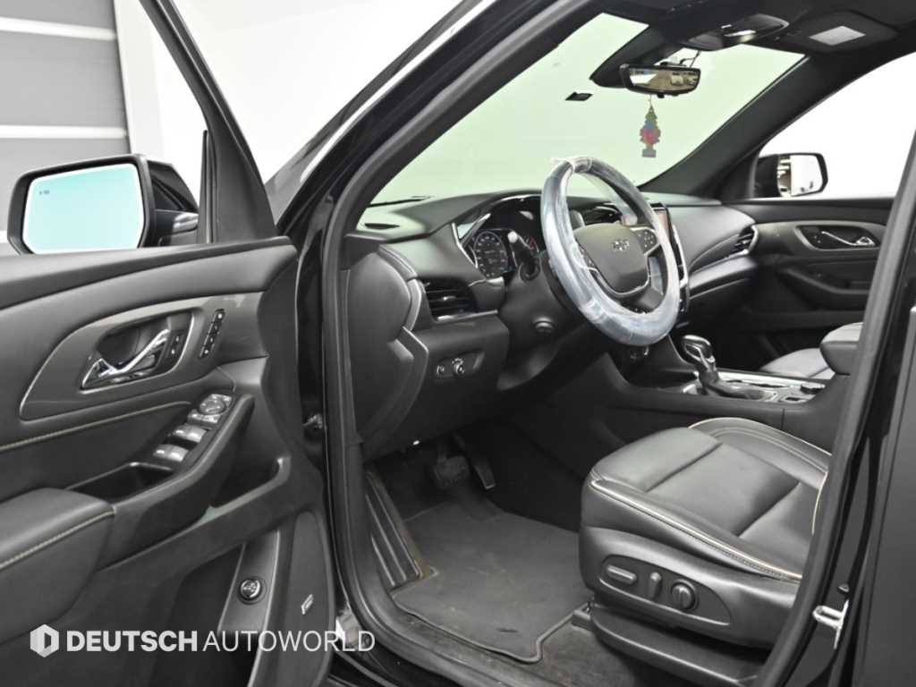 쉐보레 트래버스 3.6 AWD 레드라인 이미지 11