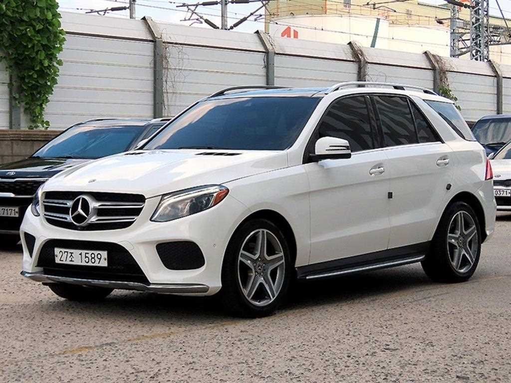 벤츠 GLE 클래스 GLE 클래스 W166 GLE 350 d 4MATIC 프리미엄 이미지 2