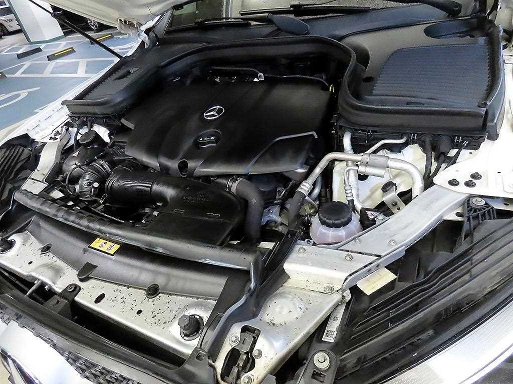 벤츠 GLC 클래스 GLC클래스 X253 GLC 220 d 4MATIC 쿠페 이미지 19