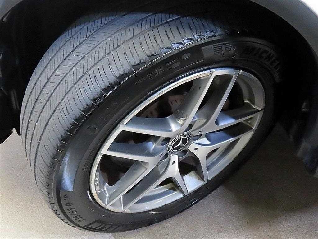 벤츠 GLC 클래스 GLC클래스 X253 GLC 220 d 4MATIC 쿠페 이미지 20