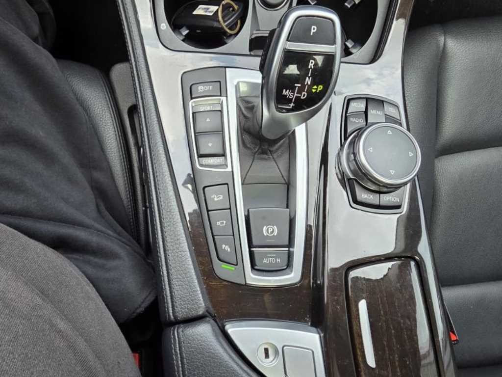 BMW 5시리즈 5시리즈 (F10) 528i xDrive 이미지 11