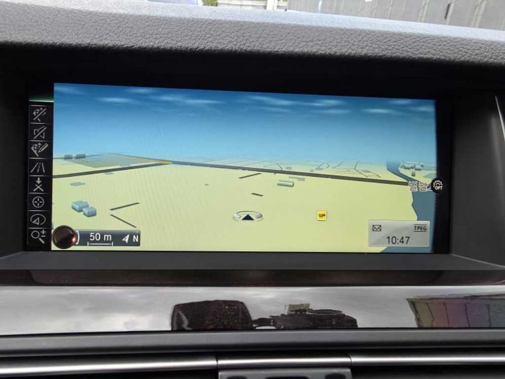 BMW 5시리즈 5시리즈 (F10) 528i xDrive 이미지 8
