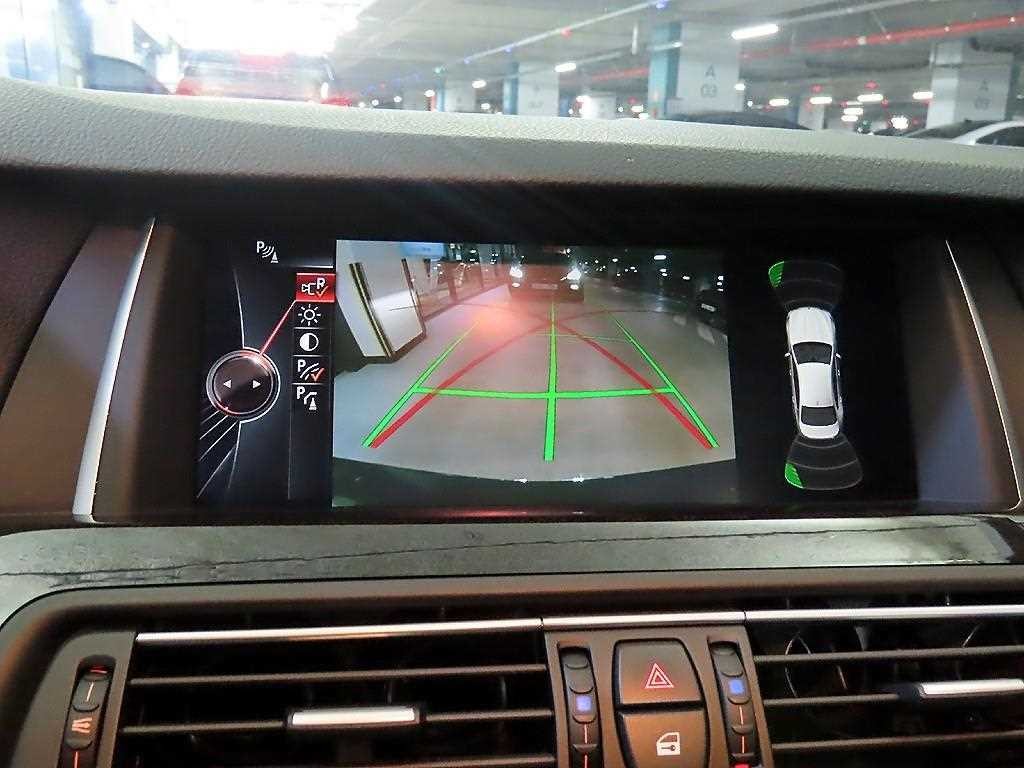 BMW 5시리즈 5시리즈 (F10) 528i xDrive 이미지 14