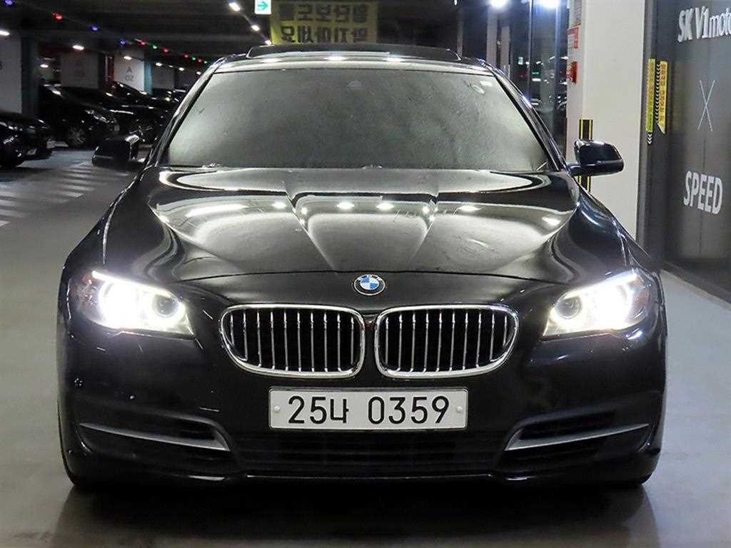 BMW 5시리즈 5시리즈 (F10) 528i xDrive 이미지 2