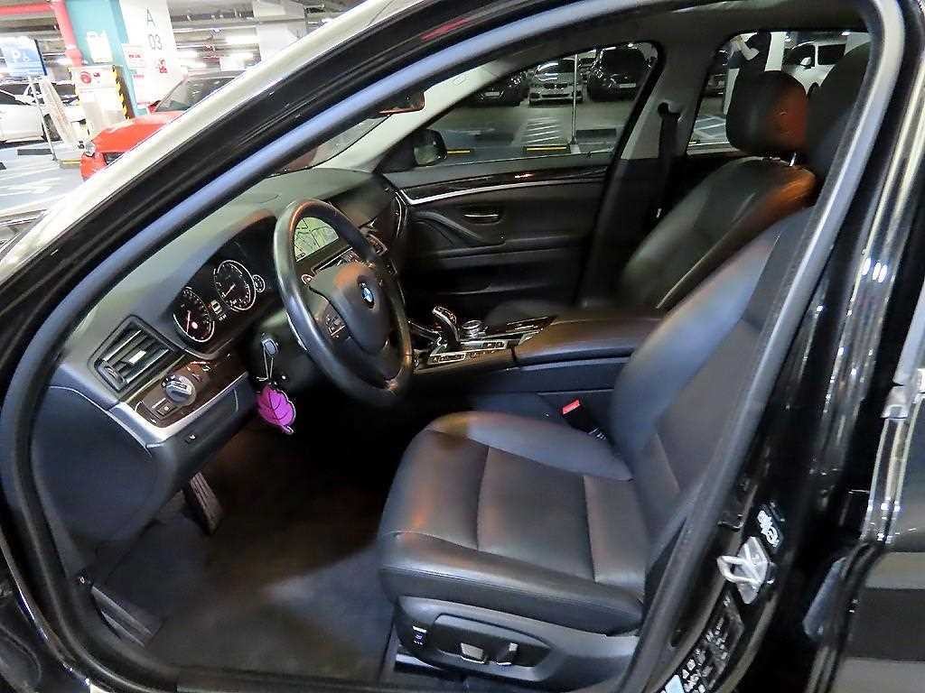BMW 5시리즈 5시리즈 (F10) 528i xDrive 이미지 6