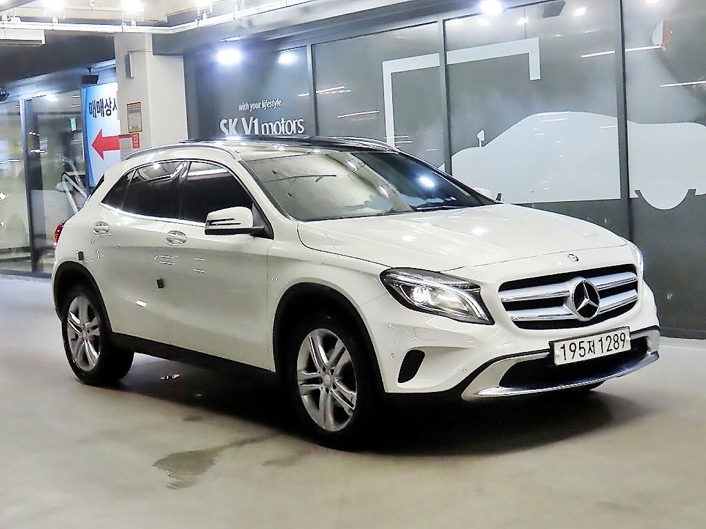 벤츠 GLA 클래스 GLA클래스 X156 GLA200 D 이미지 1