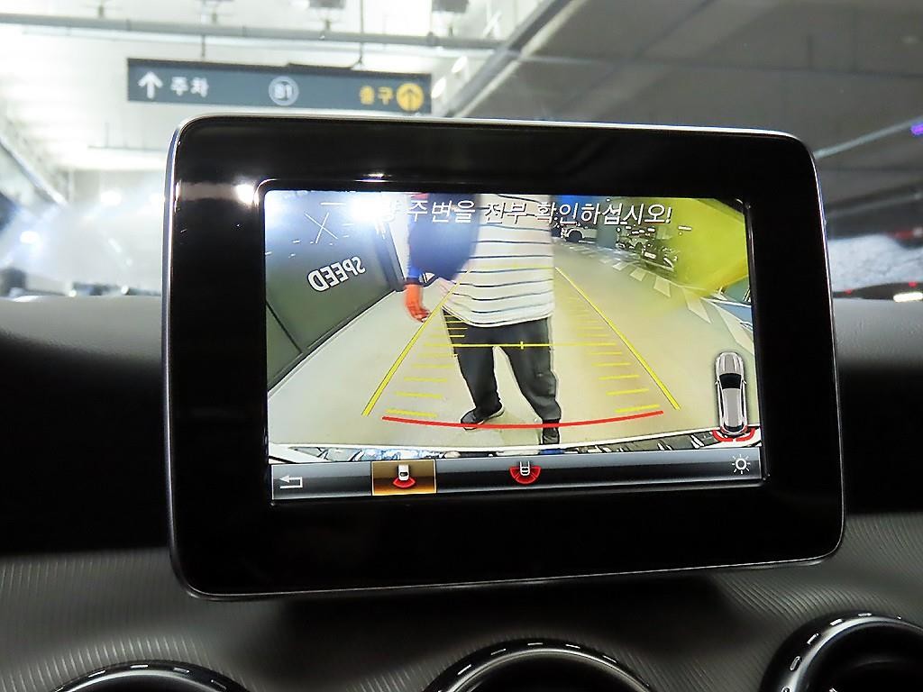 벤츠 GLA 클래스 GLA클래스 X156 GLA200 D 이미지 13