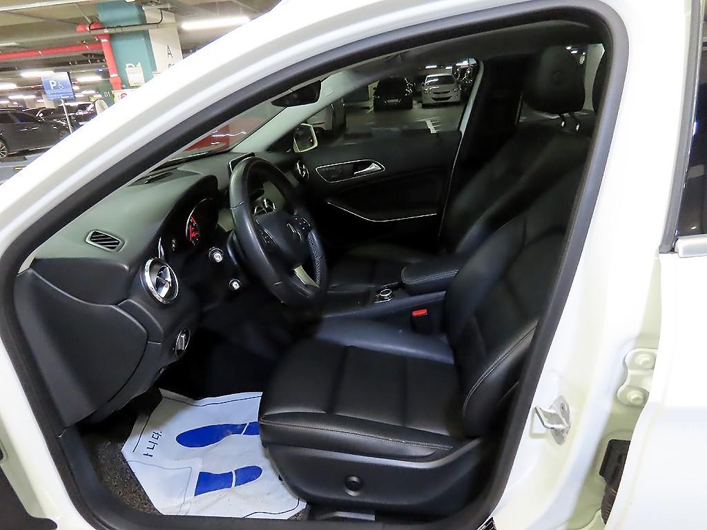 벤츠 GLA 클래스 GLA클래스 X156 GLA200 D 이미지 6