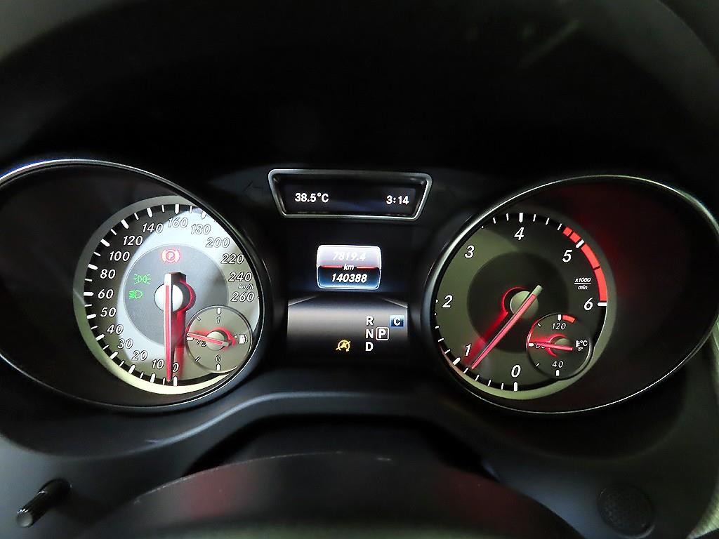 벤츠 GLA 클래스 GLA클래스 X156 GLA200 D 이미지 9